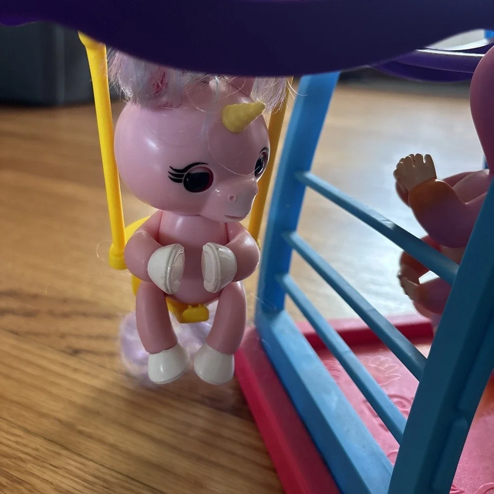 Fingerling Carousel All 4‎ Swings & Monkey Bars 7 Figures With Unicorn Narwhal